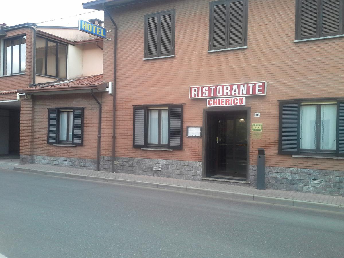 Hotel Ticino Ristorante Chierico Carbonara al Ticino Bagian luar foto
